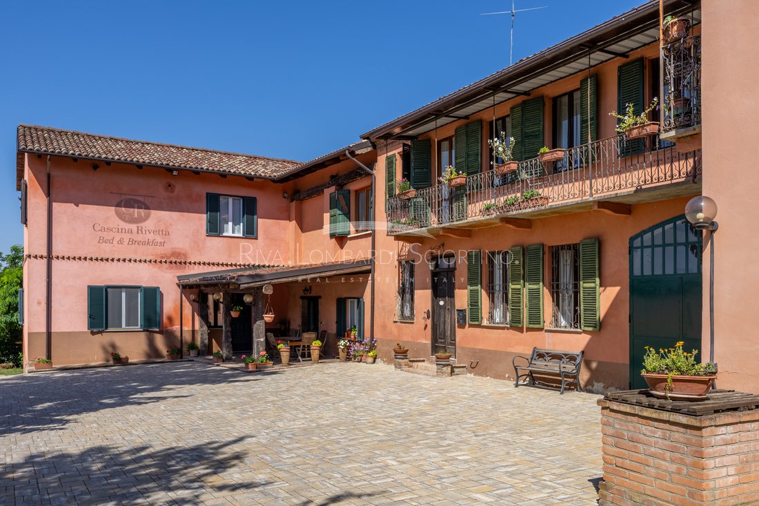 Estate in Penango, Piedmont, Italy 4 - 18070068