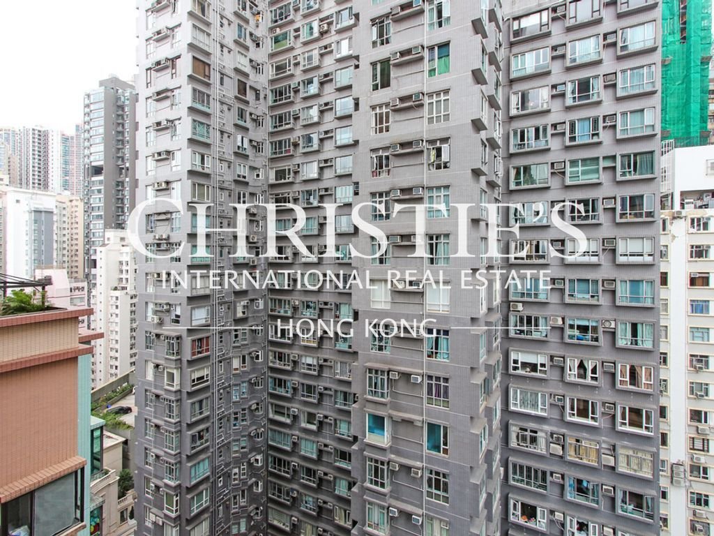 Apartment in Hong Kong, Hong Kong 1 - 18070899