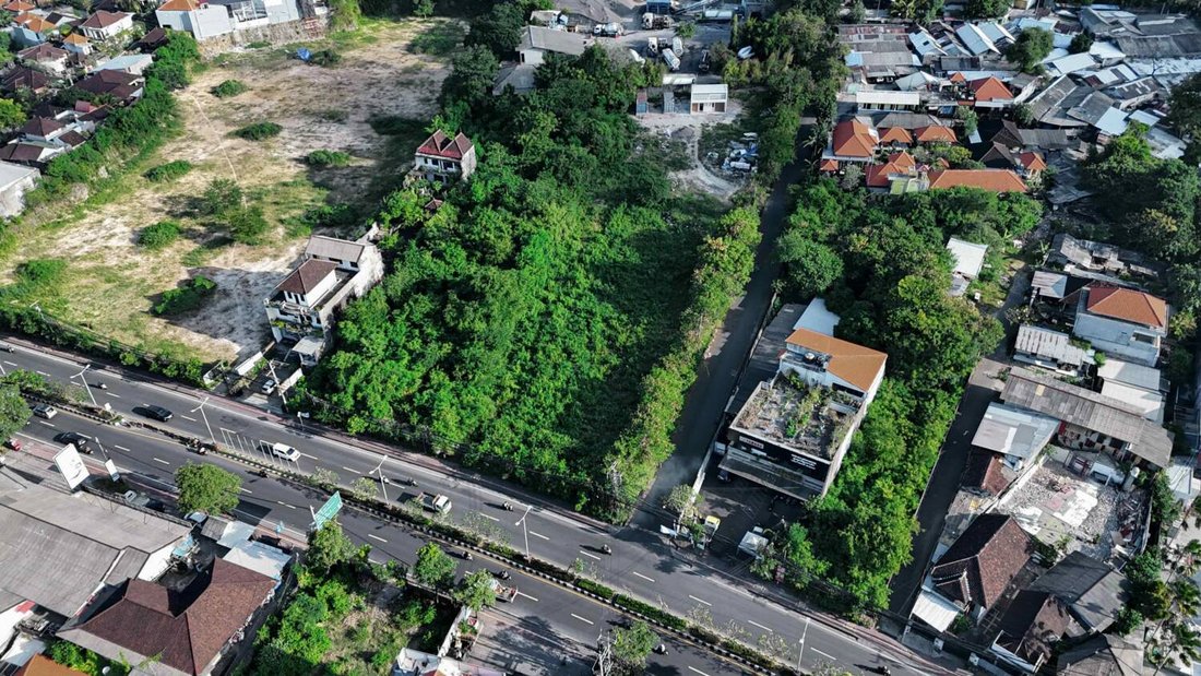 Land in Kuta Selatan, Bali, Indonesia 5 - 18070197