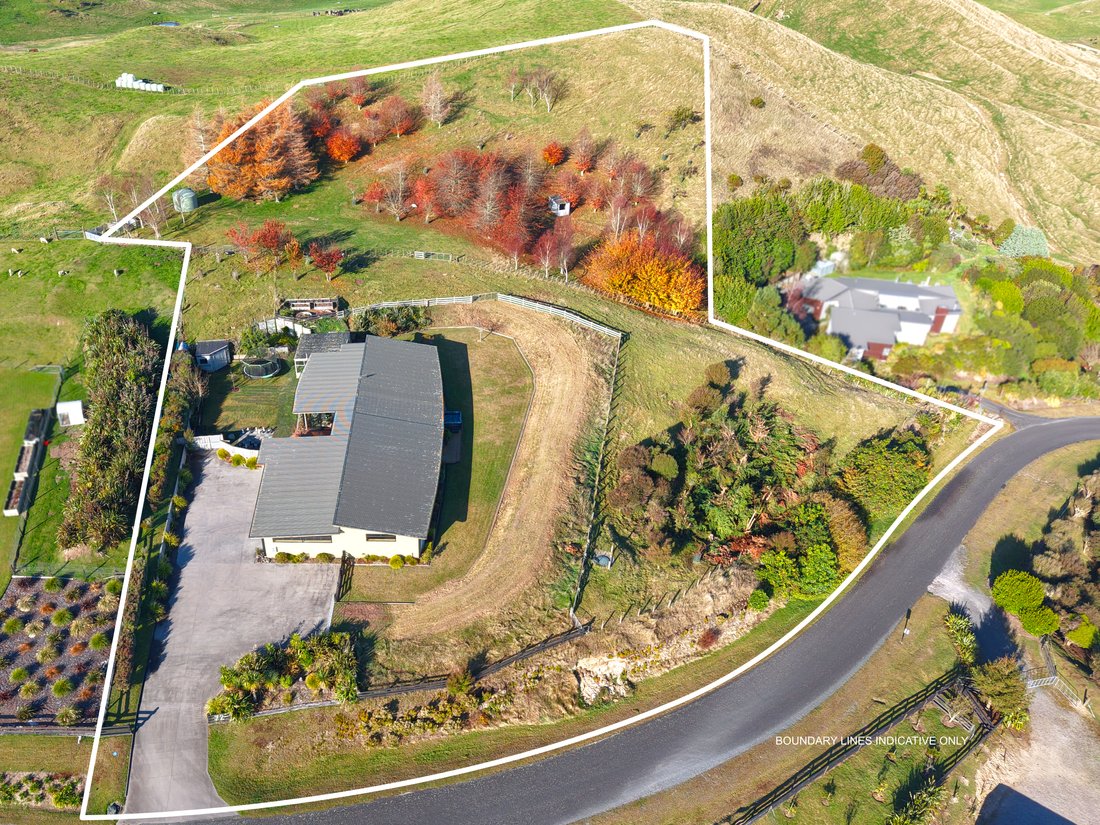 Farm Ranch in Kinloch, Waikato, New Zealand 3 - 18070096