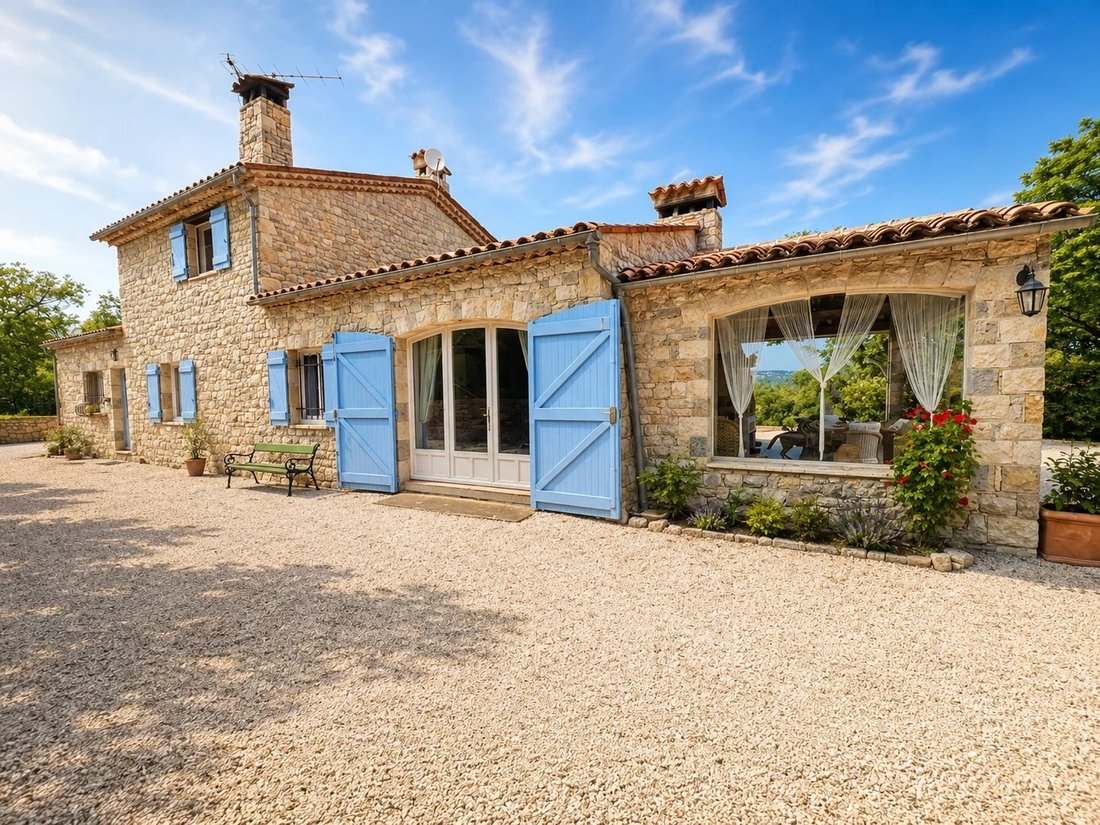 House in Fayence, Provence-Alpes-Côte d'Azur, France 4 - 18070482