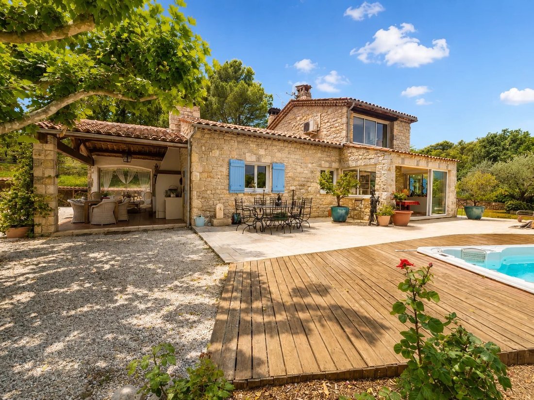 House in Fayence, Provence-Alpes-Côte d'Azur, France 3 - 18070482