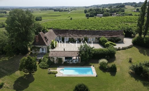 Estate in Vieux Bergerac, Bergerac, France 1