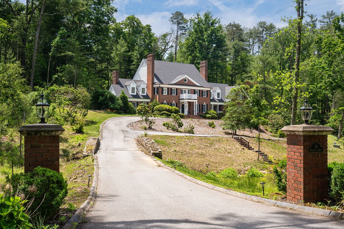 House in Asheville, North Carolina, United States 2 - 18070908