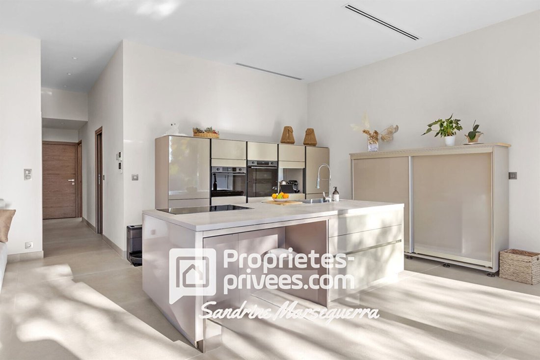 Villa in Cros de Cagnes-RN, Cagnes-sur-Mer, France 4 - 18070678
