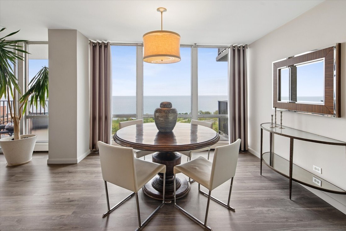 Condo in Chicago, Illinois, United States 5 - 18070575