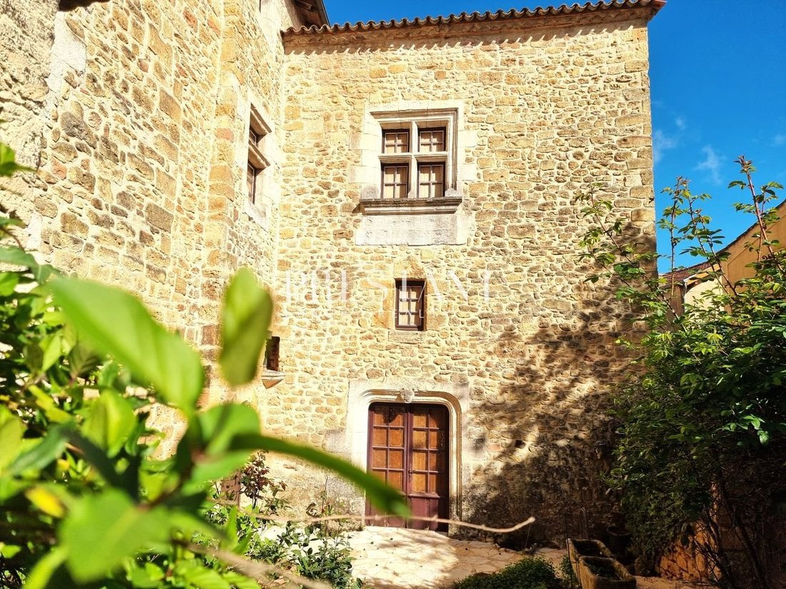 House in Arrondissement of Sarlat-la-Canéda, Nouvelle-Aquitaine, France 2 - 18070492