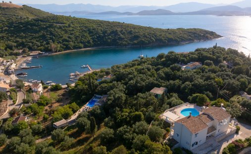 Casa in Northern Corfu, Peloponnese, Western Greece and the Ionian, Grecia 1