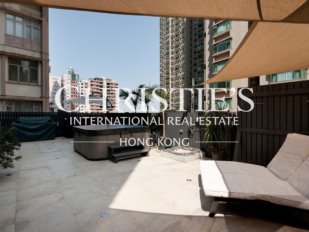 Apartment in Hong Kong, Hong Kong 1 - 18070896