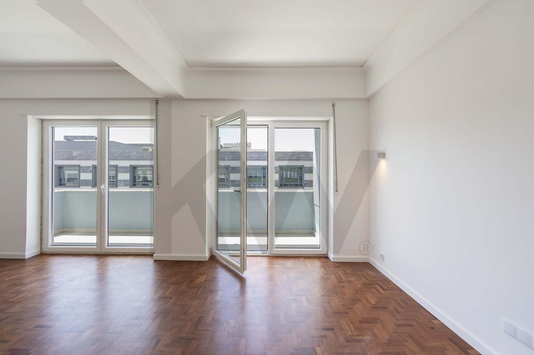 Apartment in Alvalade, Lisbon, Portugal 1 - 18070421