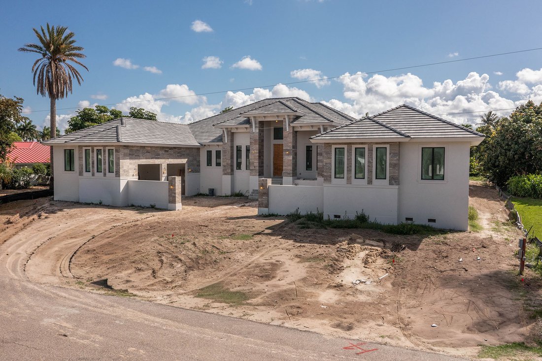 House in Marco Island, Florida, United States 4 - 16391695