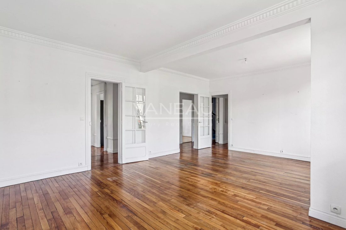 Apartment in Le Centre, Meudon, France 4 - 18070451