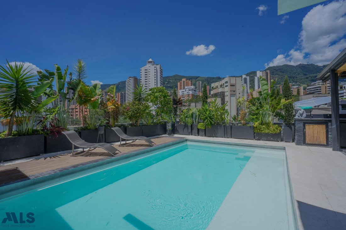 Apartment in Medellín, Antioquia, Colombia 1 - 18070190