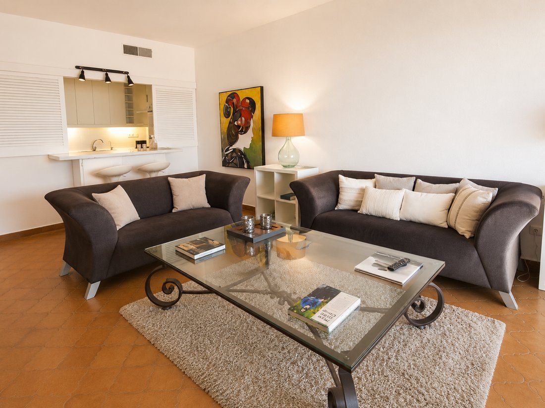 Apartment in Puerto Banus, Marbella, Spain 4 - 18070288