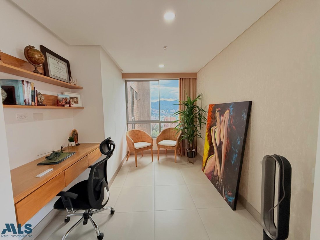 Apartment in Medellín, Antioquia, Colombia 4 - 18070196