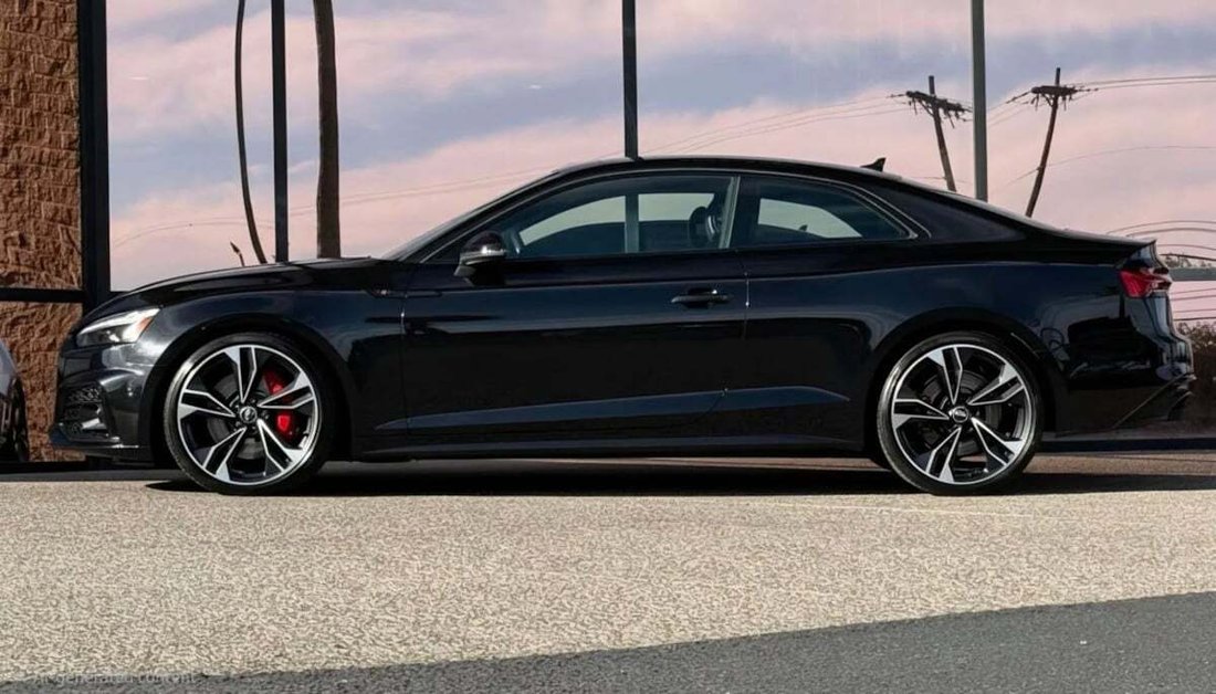 Coupe in Tucson, AZ, United States 5 - 18070335