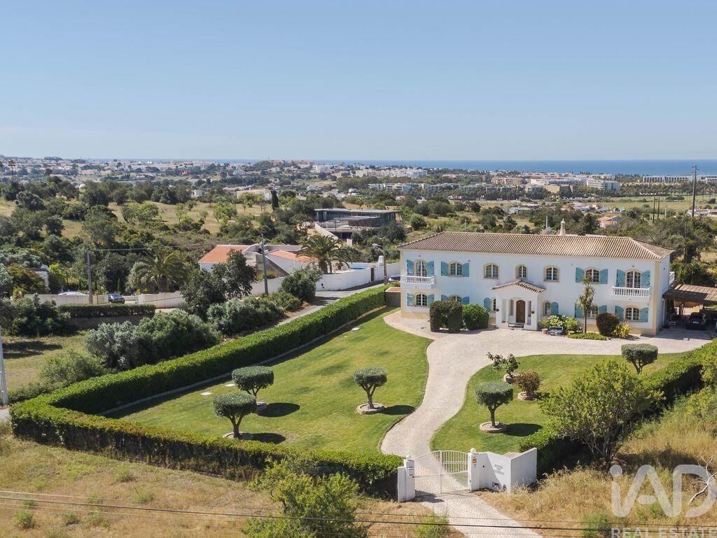 Townhouse in Guia, Algarve, Portugal 2 - 17226345