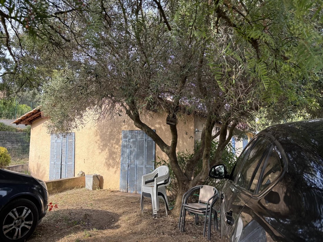 House in Ouest, Ollioules, France 2 - 18070244