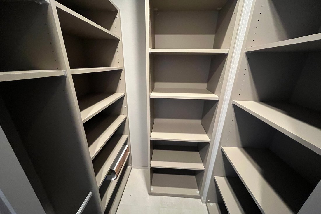 Condo in Osaka, Osaka, Japan 5 - 18070094