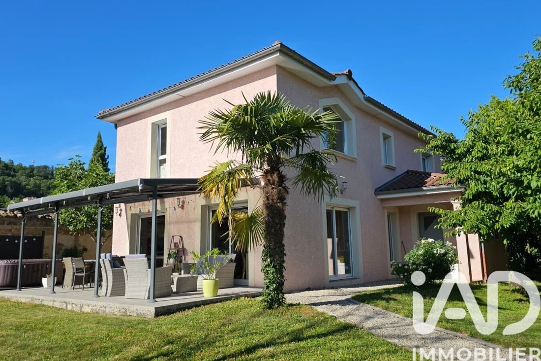 House in Beynost, Auvergne-Rhône-Alpes, France 1 - 17459845