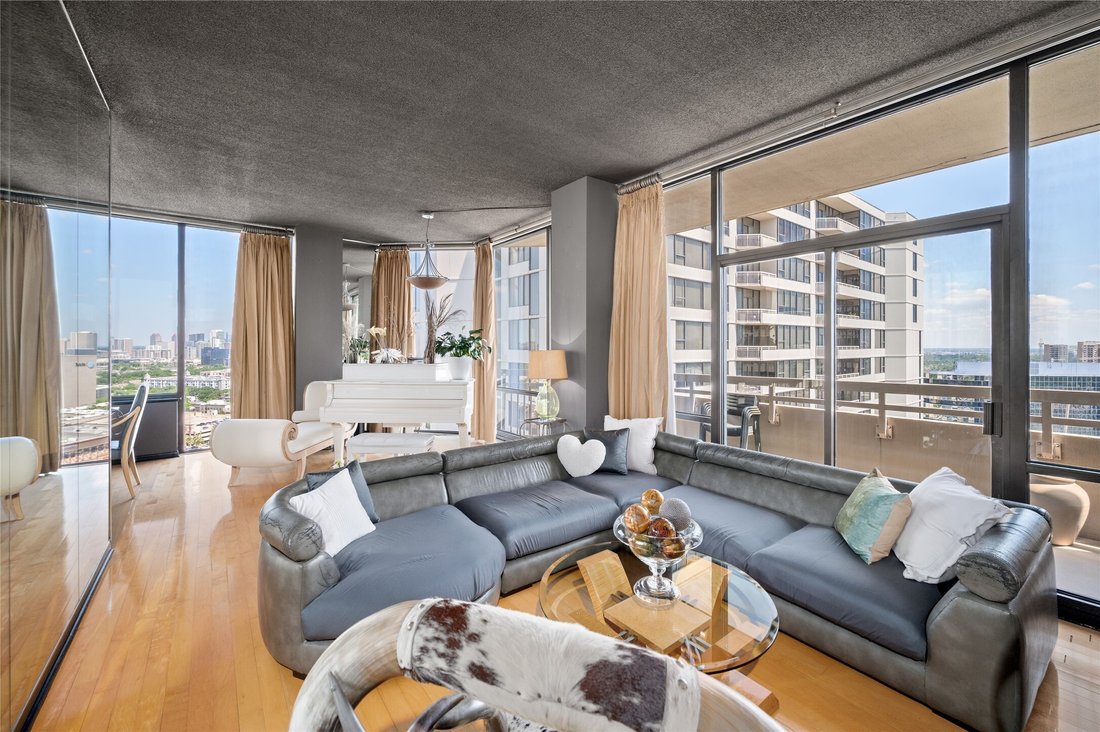 Condo in Houston, Texas, United States 1 - 18070245