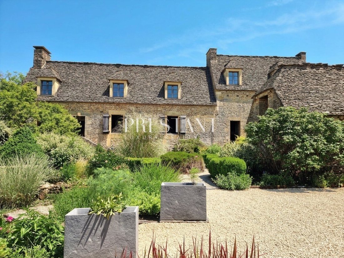 Domaine à Sarlat-la-Canéda, Nouvelle-Aquitaine, France 3 - 18070475