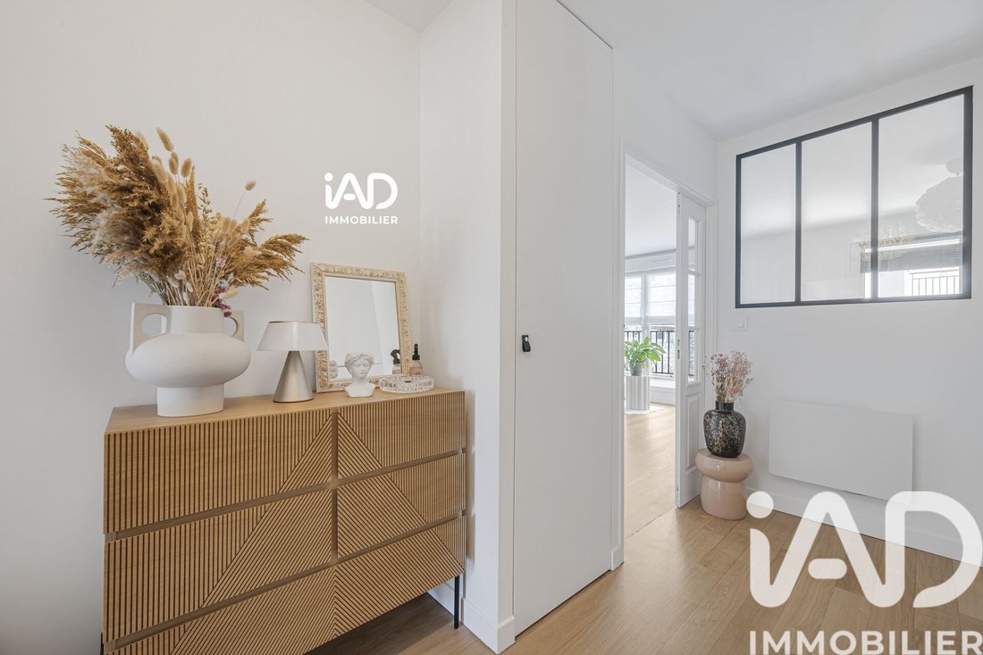 Apartment in Chatou, Ile-de-France, France 2 - 18071283