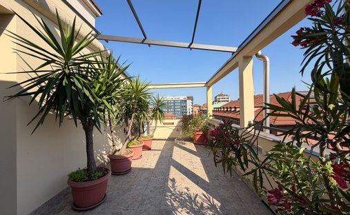 Wohnung in Centrale, Mailand, Italien 1