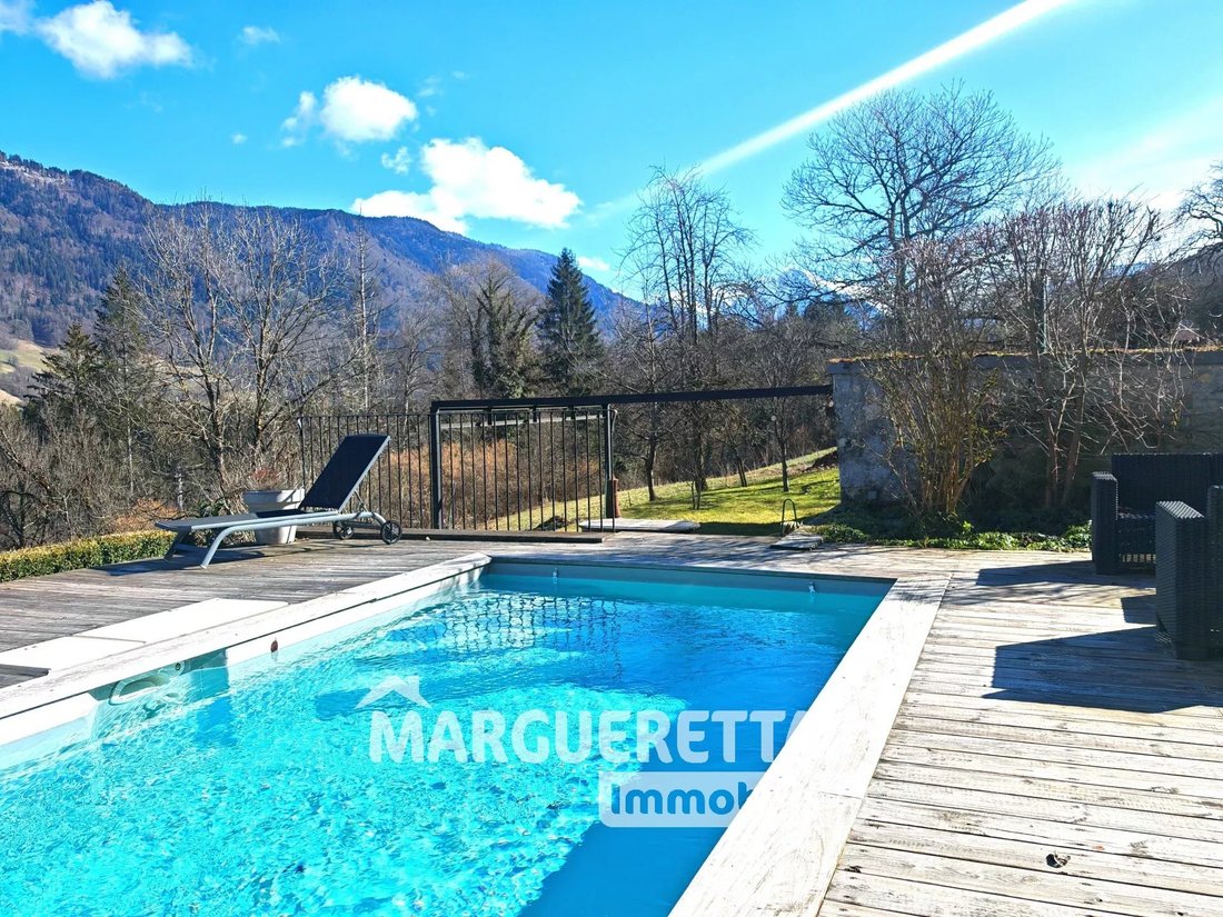 Farm Ranch in La Riviere-Enverse, Auvergne-Rhône-Alpes, France 3 - 14120599