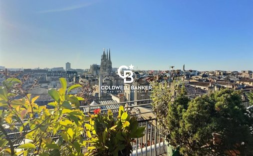 Apartment in Capucins-Saint Michel-Nansouty-Saint Genès, Bordeaux, France 1