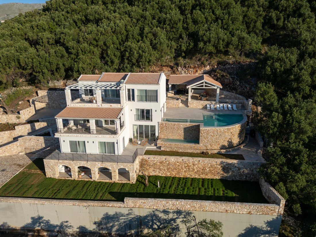 Villa in Corfu, Peloponnese, Western Greece and the Ionian, Greece 1 - 18070898