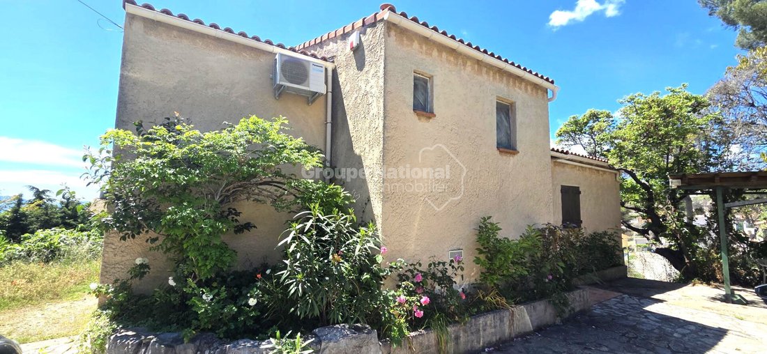 Villa in 16e Arrondissement, Marseille, France 4 - 18070724