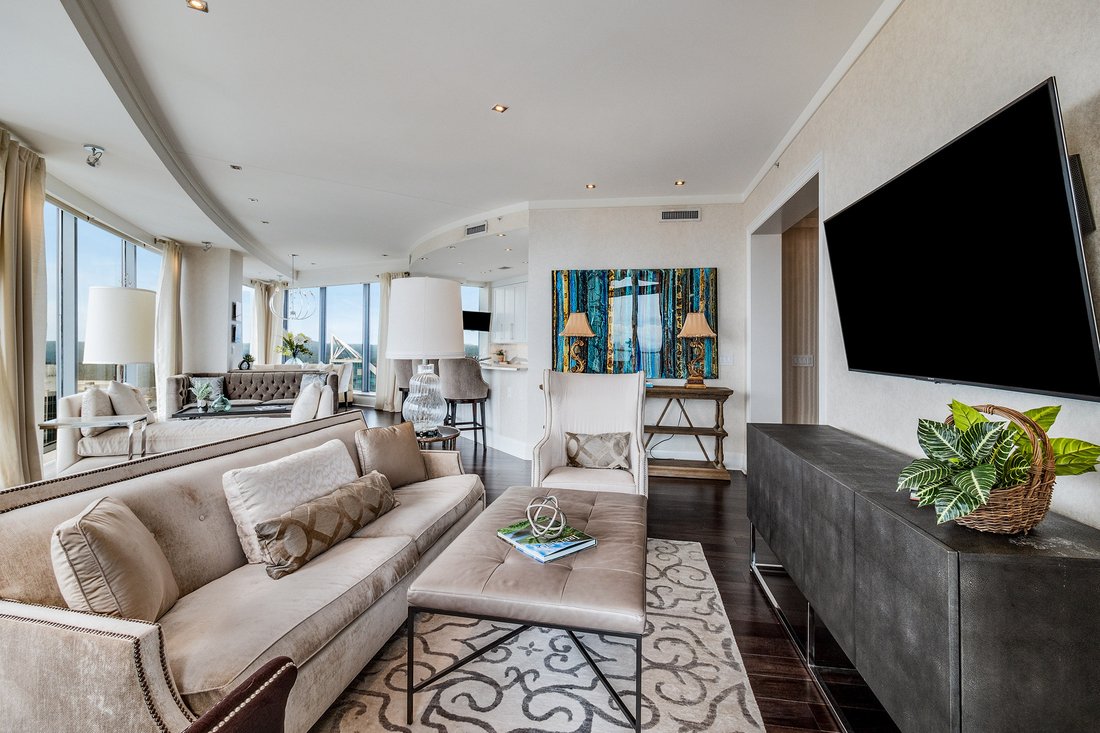 Condo in Atlanta, Georgia, United States 2 - 18070534