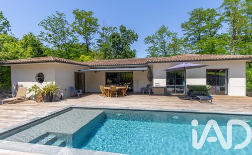 House in Pompignac, Nouvelle-Aquitaine, France 1