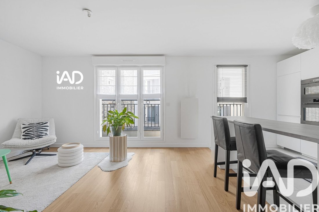 Apartment in Chatou, Ile-de-France, France 3 - 18071283