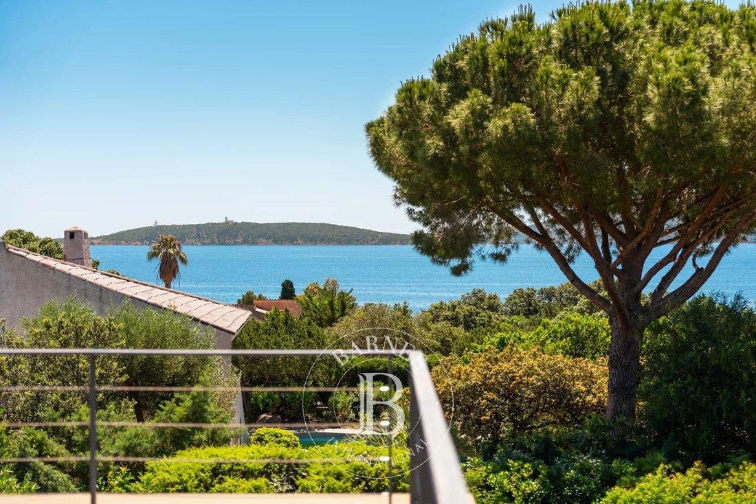 Villa in Lecci, Corsica, France 4 - 12937861