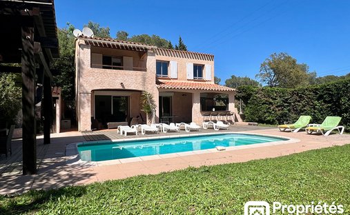 Villa in Centre ville, Saint-Raphaël, Frankreich 1