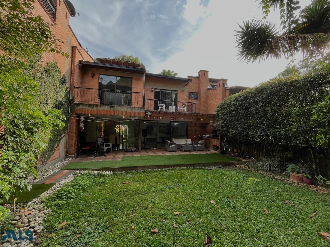 House in Envigado, Antioquia, Colombia 2 - 18070202