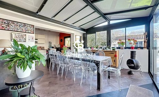 Haus in Saintes, Nouvelle-Aquitaine, Frankreich 1