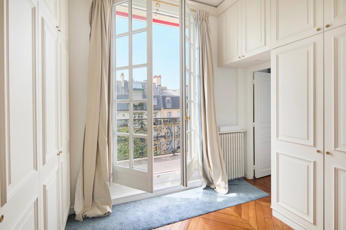 Apartment in Champerret-Berthier, Paris 17e Arrondissement, Paris 5 - 18040451