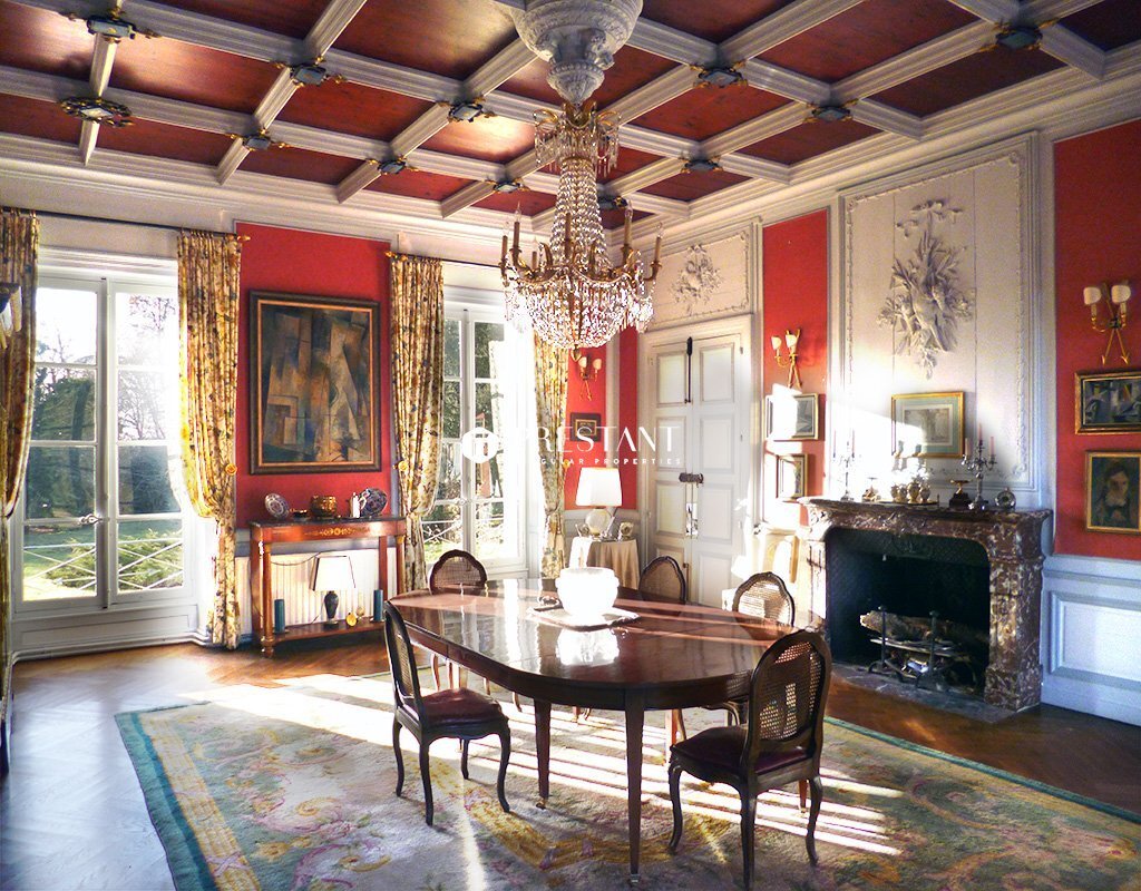 Château à Poitiers, Nouvelle-Aquitaine, France 3 - 18070484