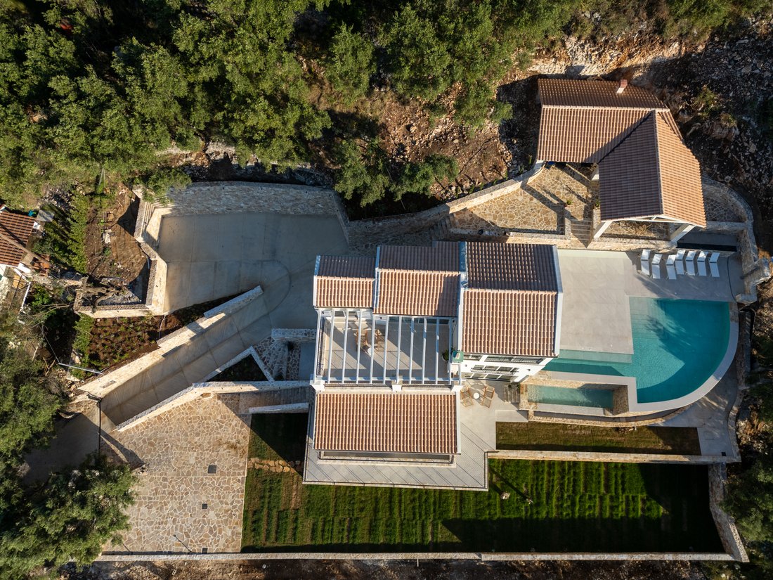Villa in Corfu, Peloponnese, Western Greece and the Ionian, Greece 2 - 18070898