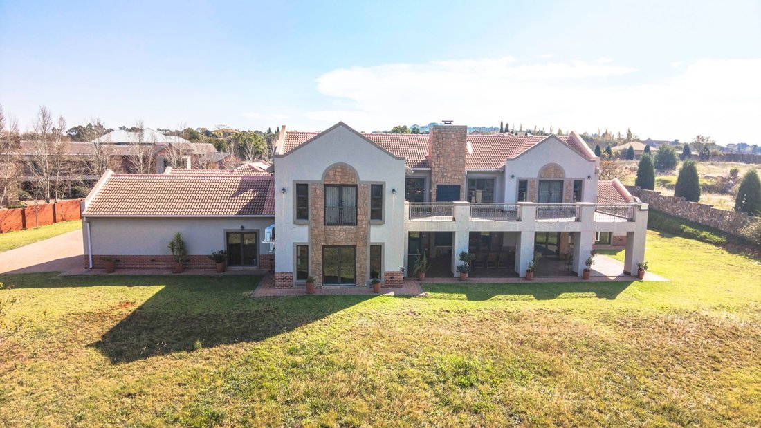 Country House in Centurion Central, Gauteng, South Africa 2 - 18070874