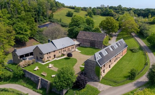 Corps de ferme à Somme-Leuze, Wallonie, Belgique 1