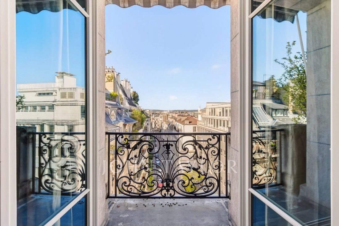 Apartment in Muette Nord, Paris 16e Arrondissement, Paris 5 - 18070467