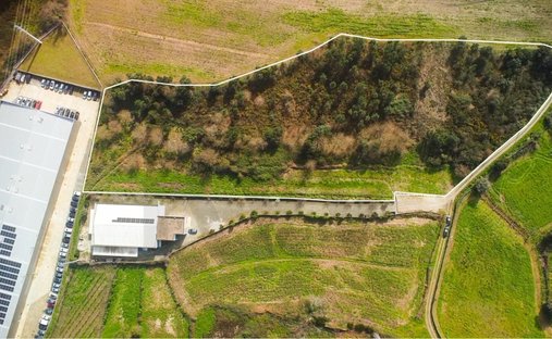 Terreno a Campo e Sobrado, Oporto, Portogallo 1