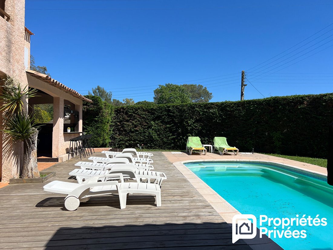 Villa in Centre ville, Saint-Raphaël, France 1 - 18070709