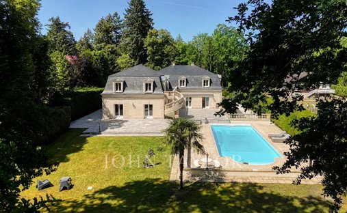 Casa a Lamorlaye, Alta Francia, Francia 1