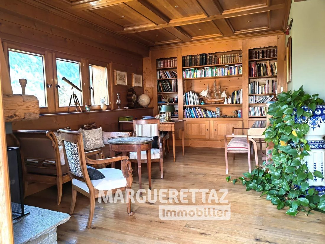 Farm Ranch in La Riviere-Enverse, Auvergne-Rhône-Alpes, France 5 - 14120599