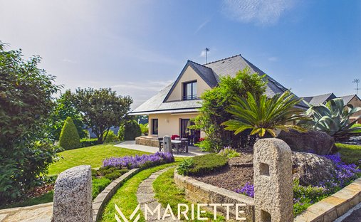 Villa in Trégunc, Brittany, France 1